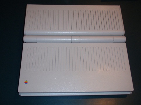 Macintosh Portable M5126